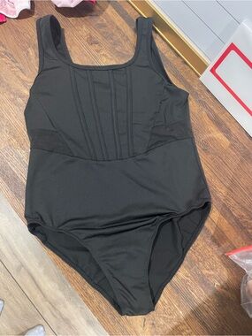 Black Scoop Neck leotard